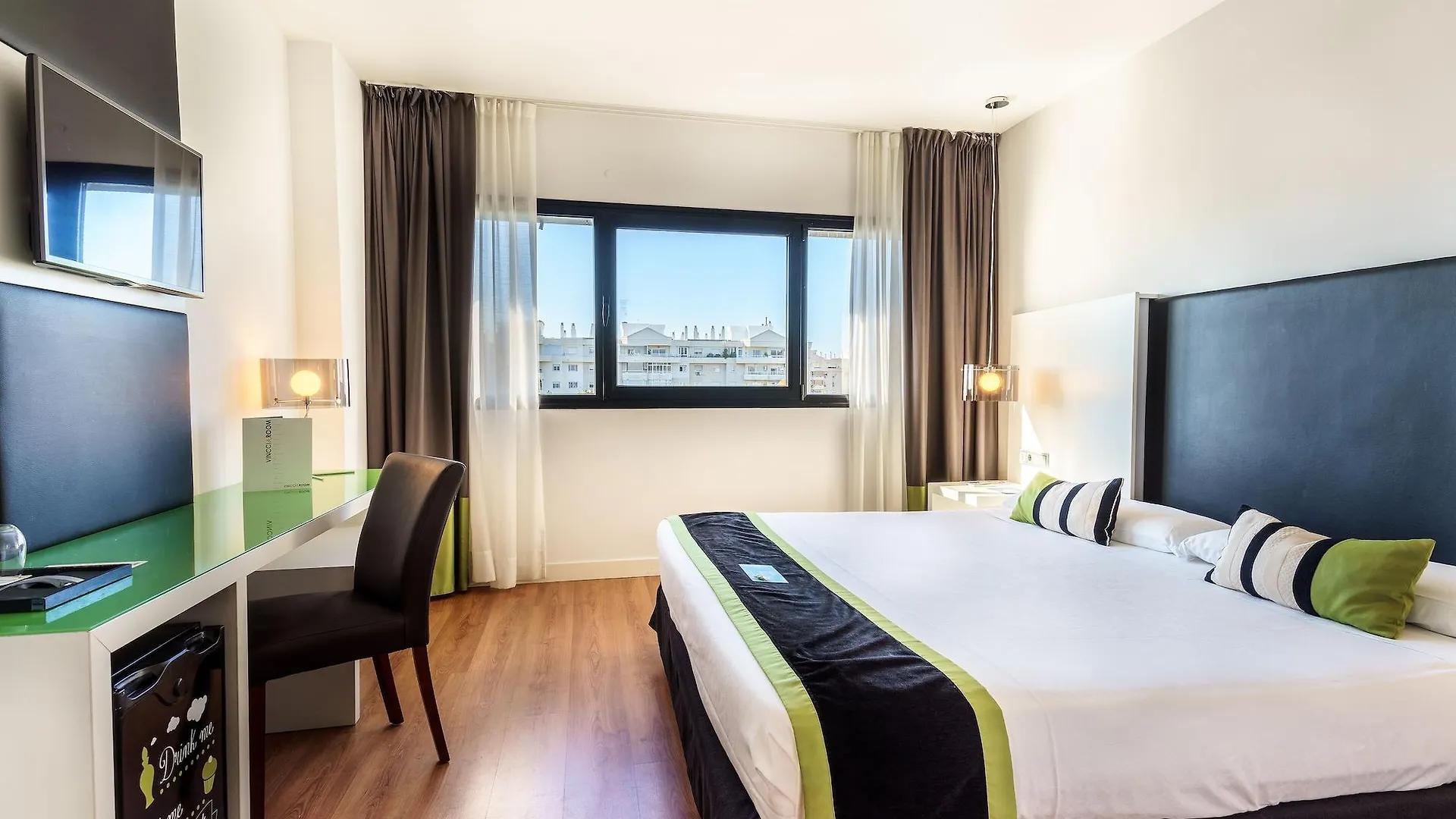 Catalonia Malaga Hotel 4*,